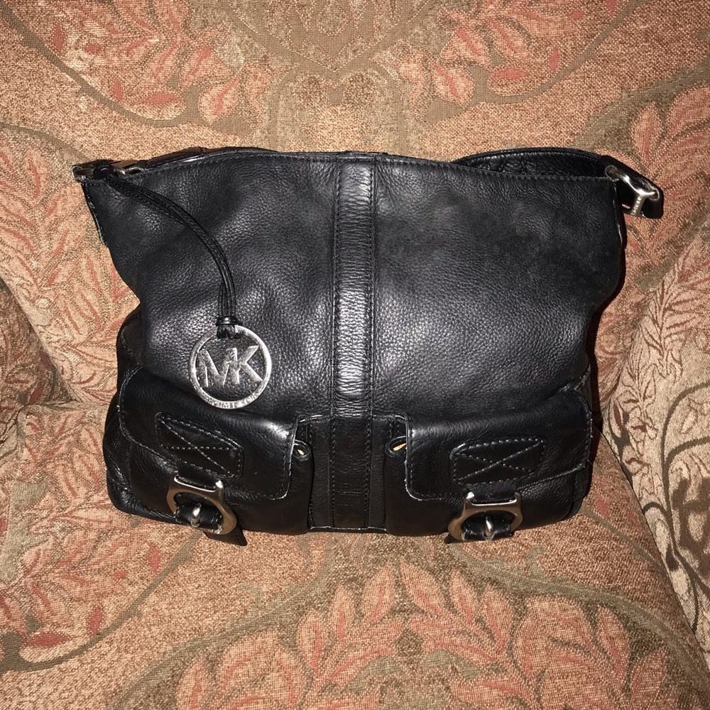 Michael Kors Gorgeous Black Shoulder Bag